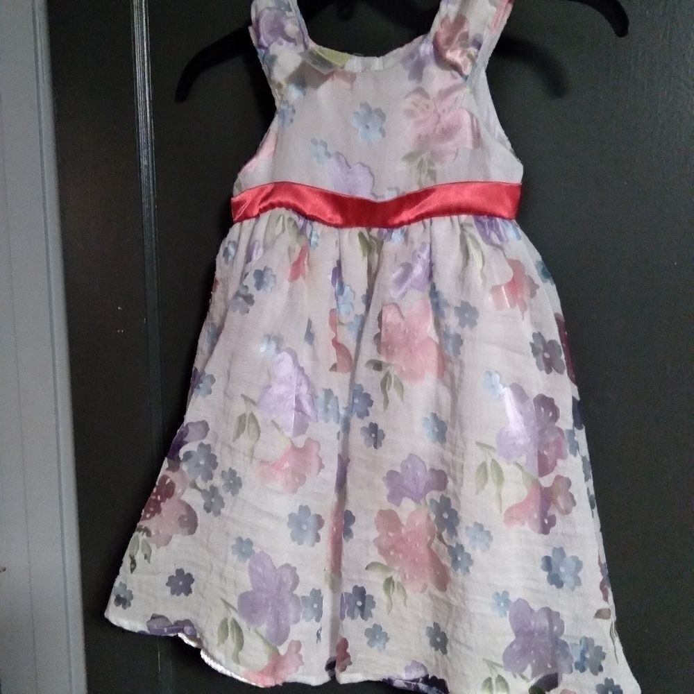 Holiday brand GIRLS SLEEVELESS DRESS. SIZE 4T